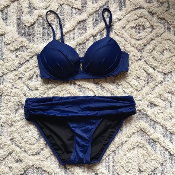 🖤 SOLD! 🖤 Victoria Secret two piece bikini - Picture 1 of 3